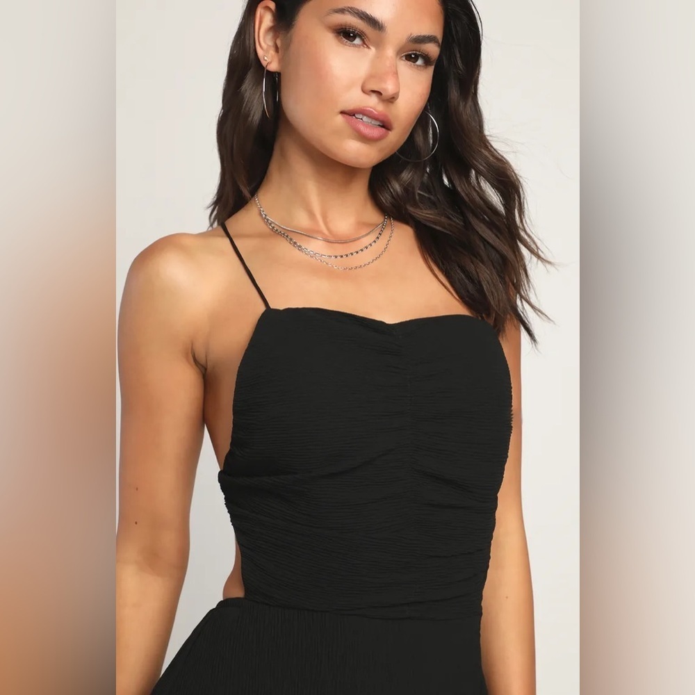 View From the Top Black Plisse Sleeveless Lace-Up Midi Dress